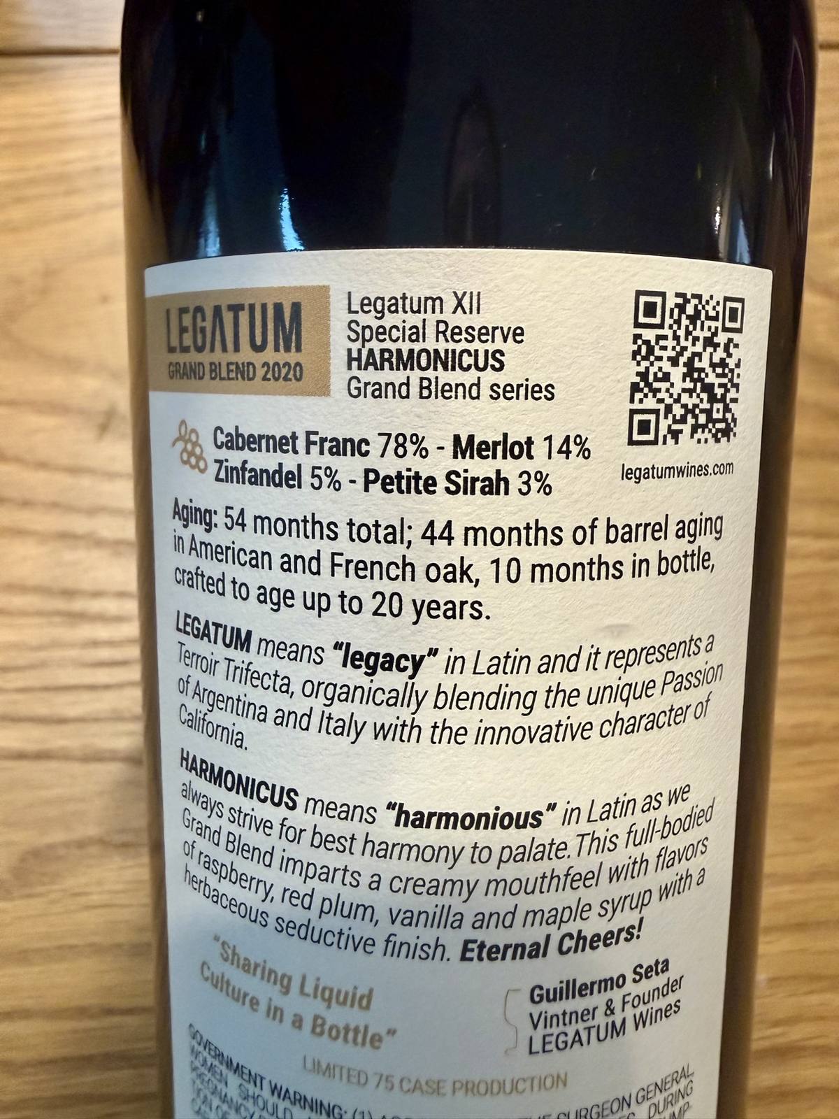 Back label of Legatum 2020 Harmonicus Special Reserve with blend and aging details